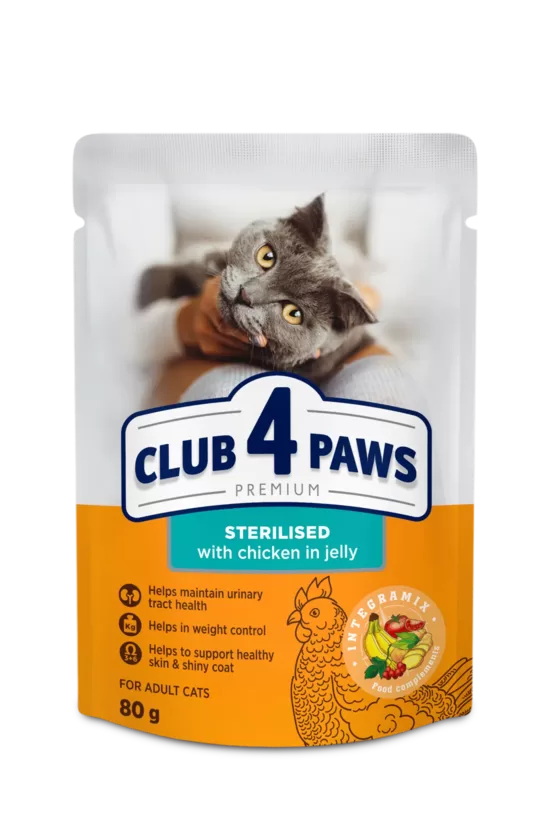 CLUB 4 PAWS Premium visavertis konservuotas maistas suaugusioms sterilizuotoms katėms su triušiena drebučiuose