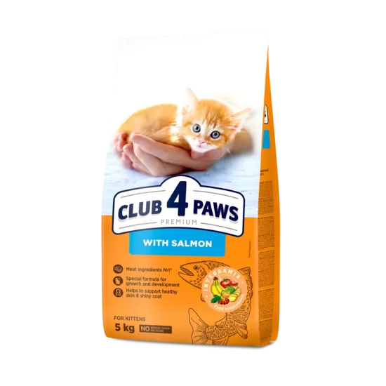 CLUB 4 PAWS Premium visavertis sausas maistas kačiukams su lašiša, 300 g